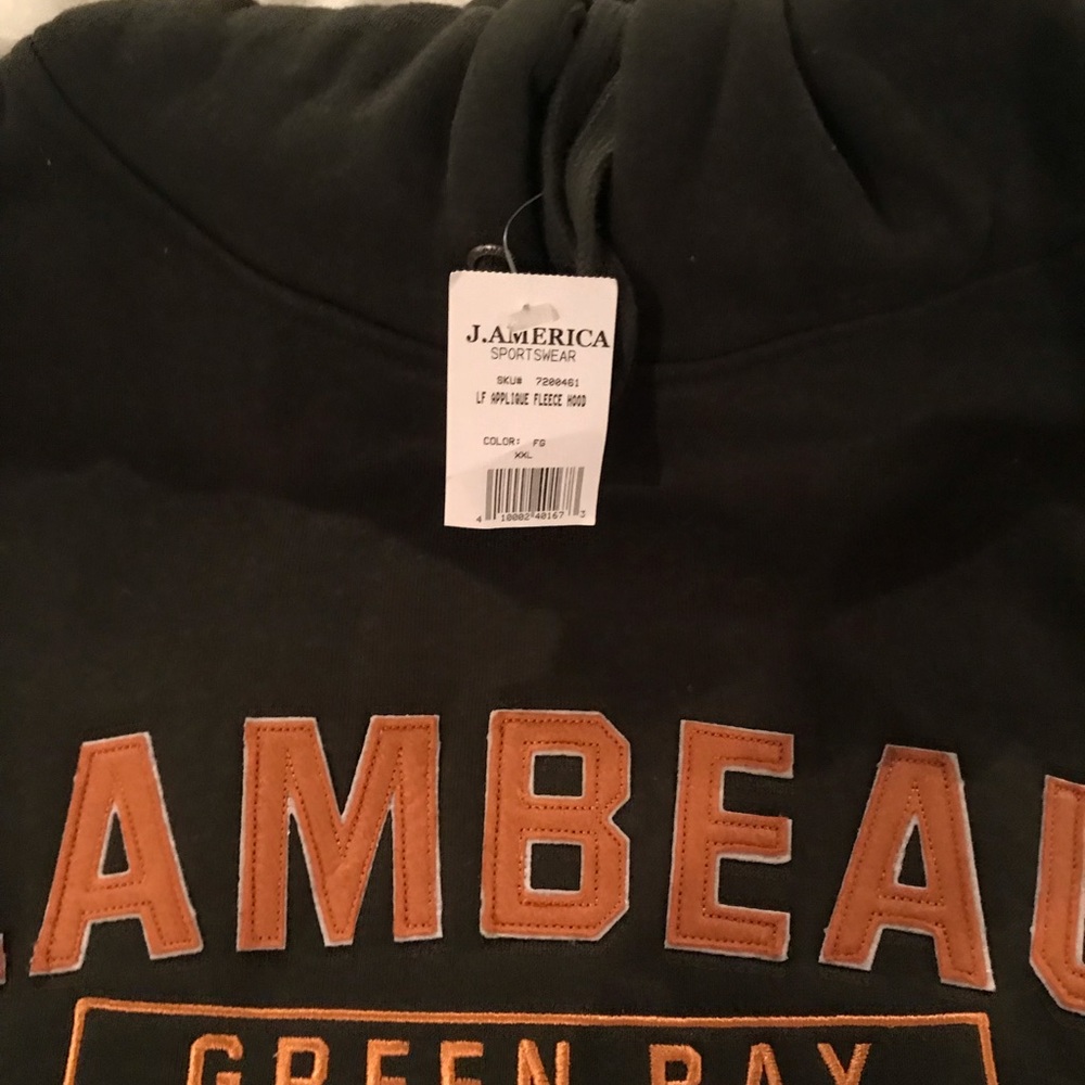 New. NFL Lambeau Field sweatshirt